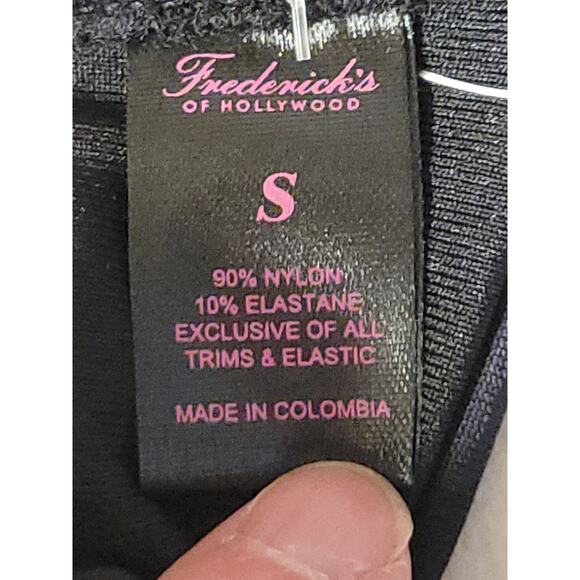 NWT Frederick's of Hollywood Taormina Bikini Top Cut Out One Shoulder Beach -  S - Picture 5 of 5